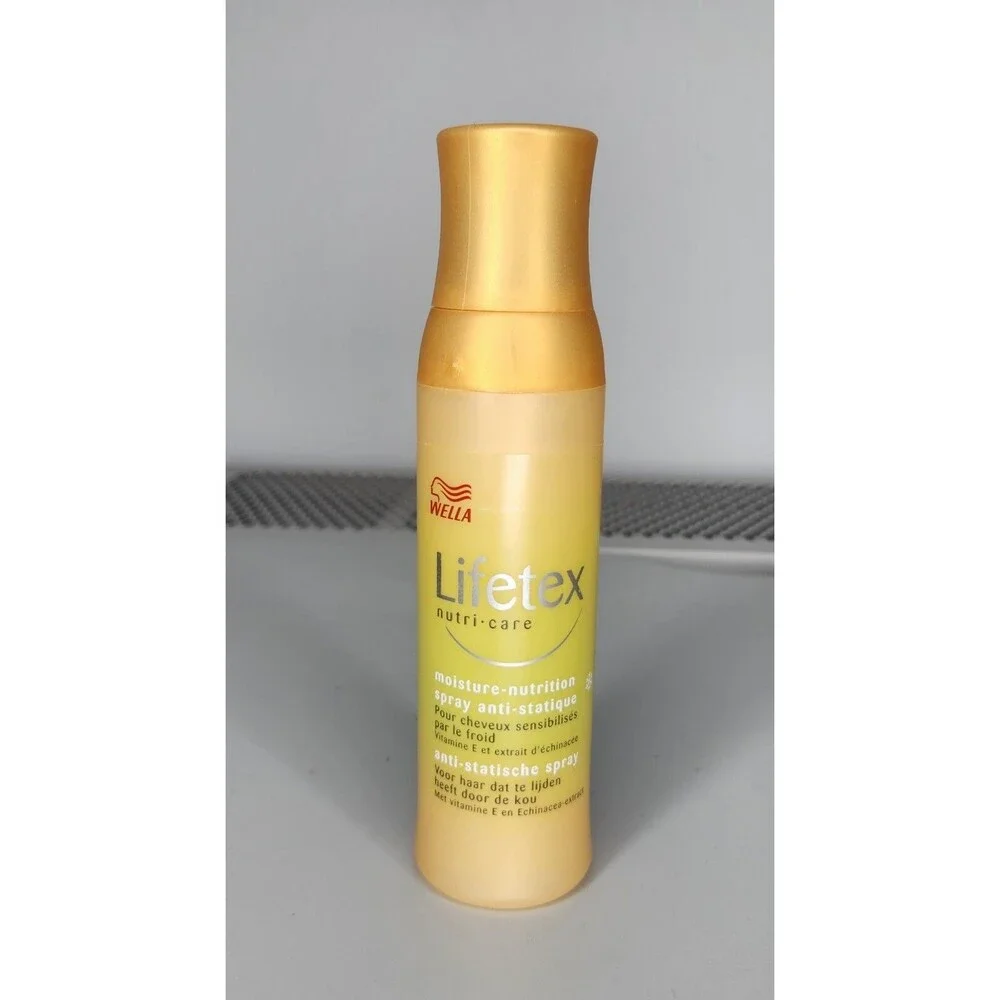 Wella Lifetex Nutri-Care Moisturize Nutrition Spray Anti Static for Damaged Hair